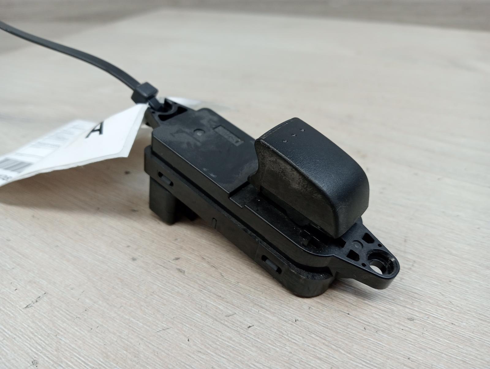 MAZDA CX7 POWER WINDOW SWITCH LH FRONT, BLACK, ER, 06/0902/12 2010