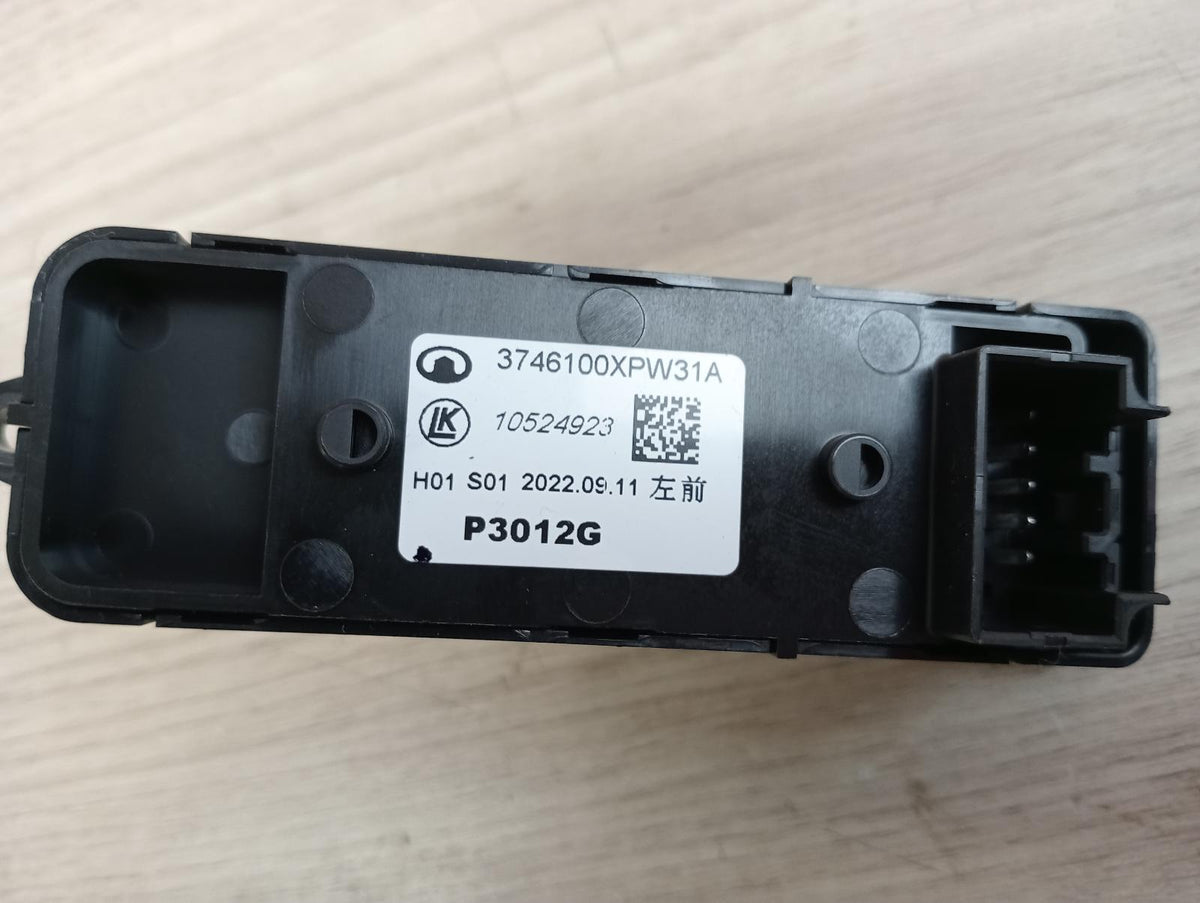 9010877