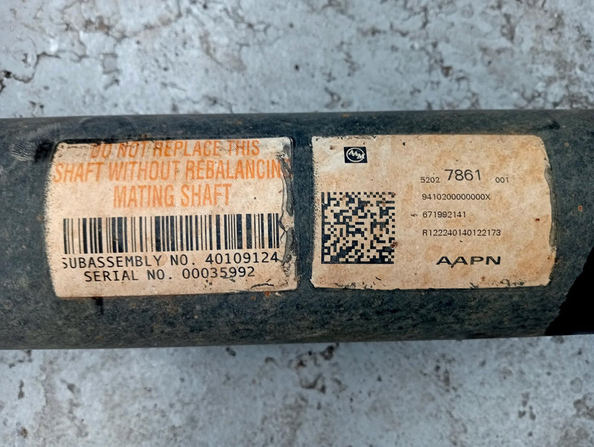 9004587