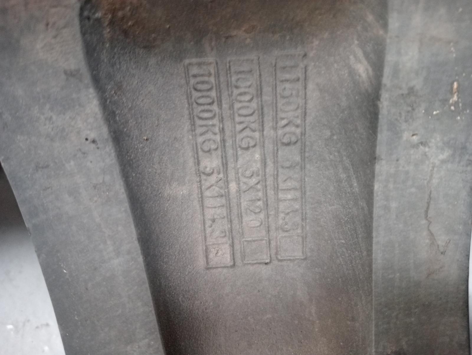 8976860