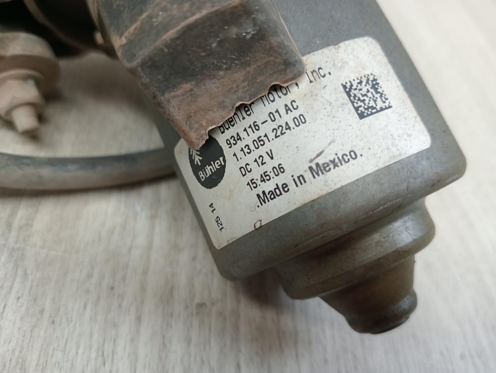 8946554