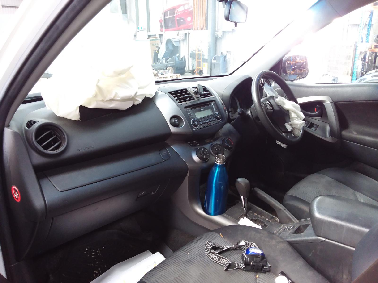 8958476
