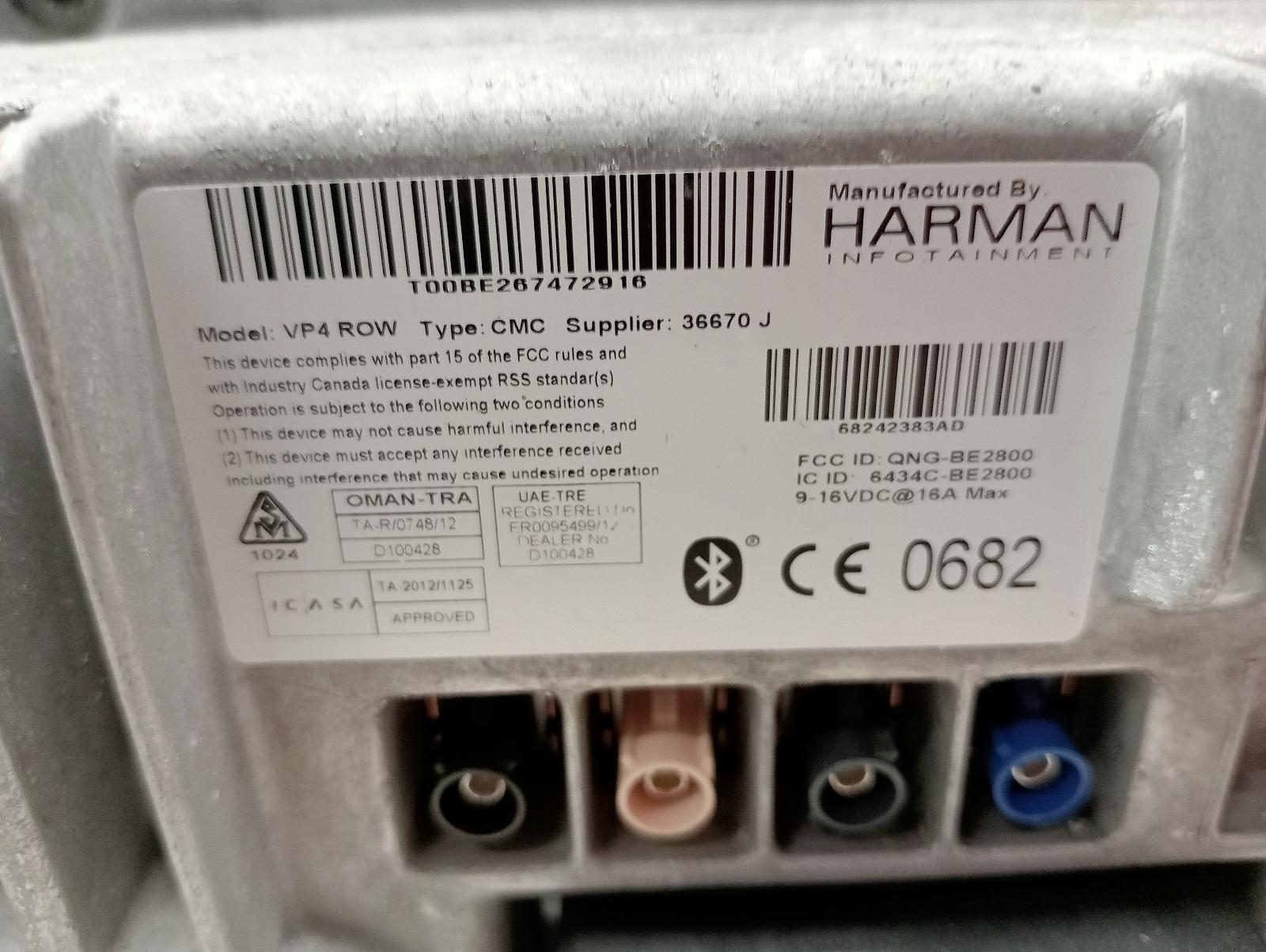 8960069