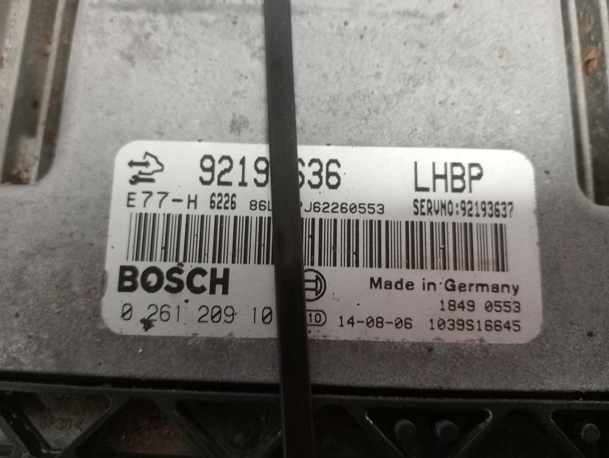 9045940