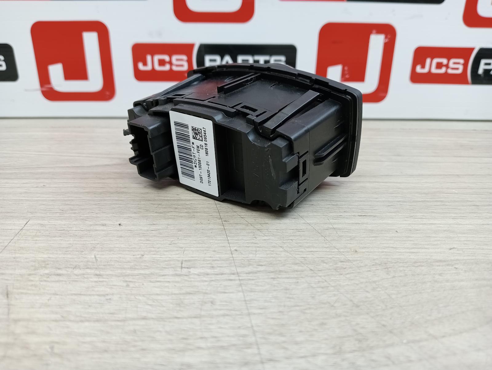 8950915