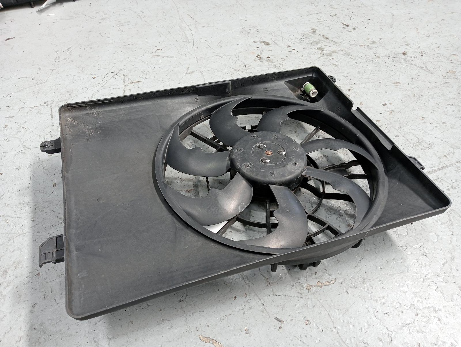 8960182