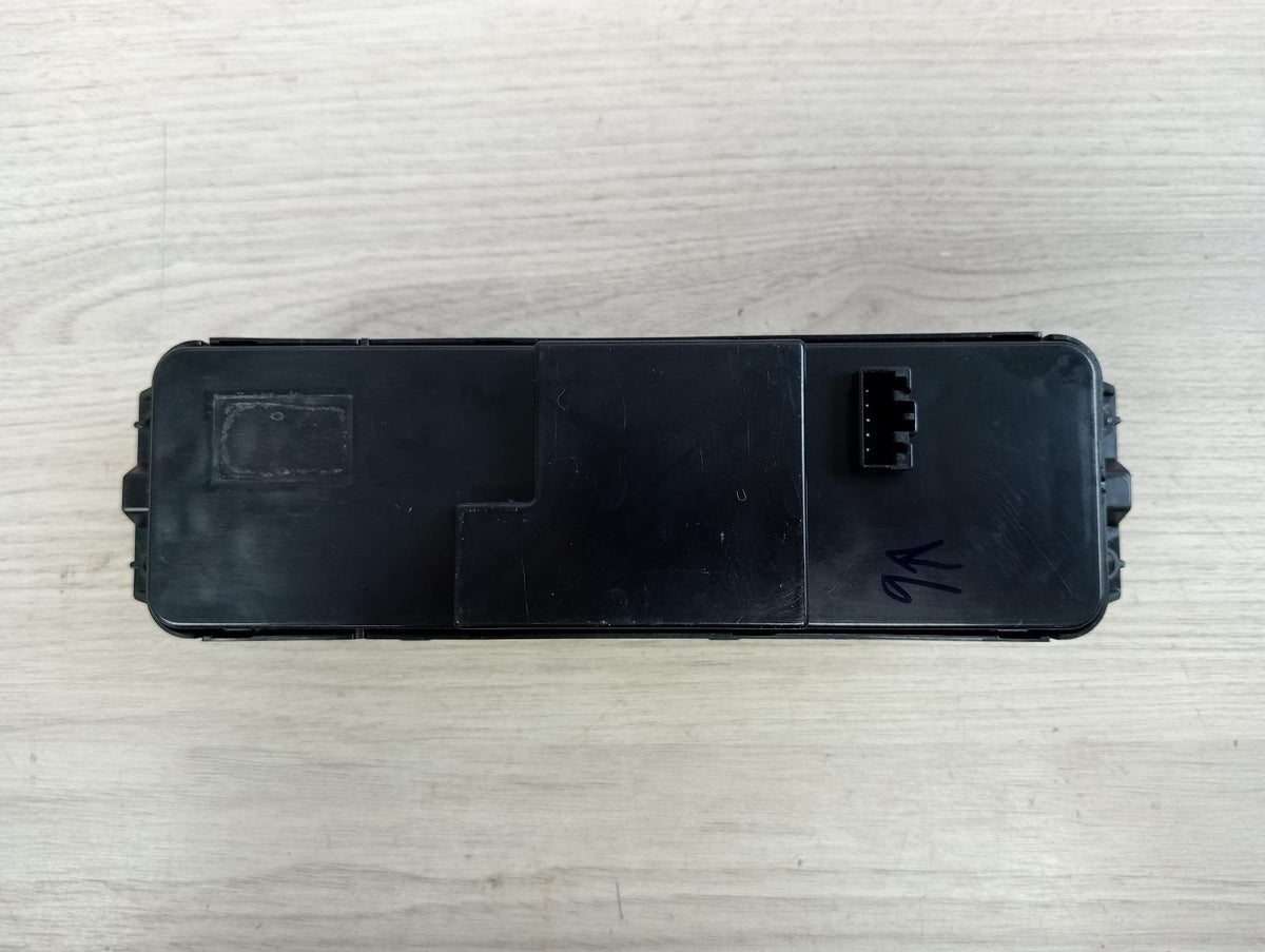 9024921