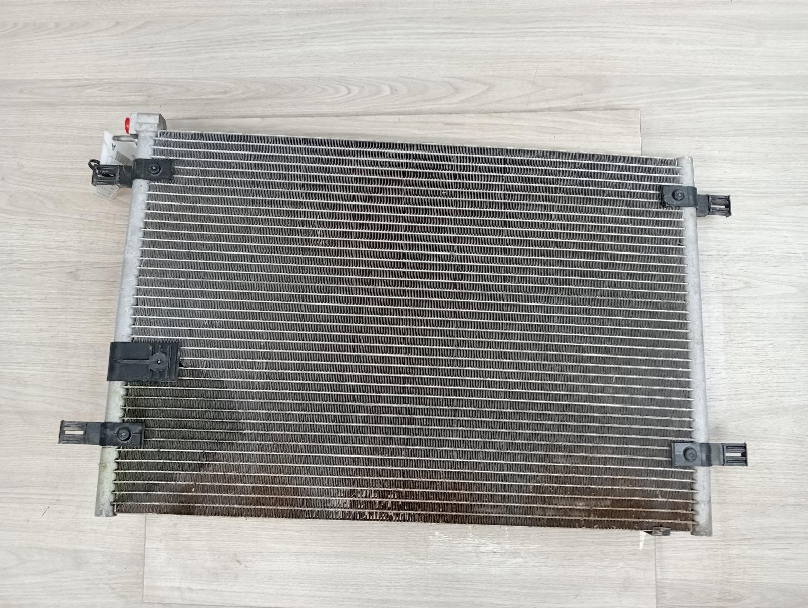 8984366