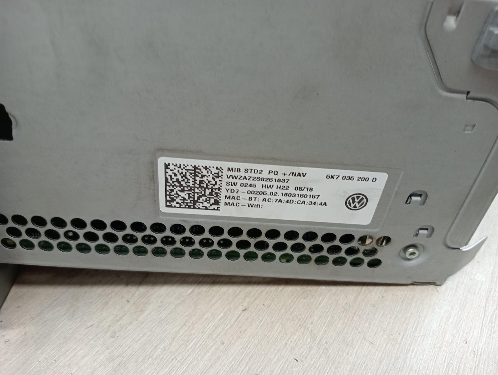 8964896