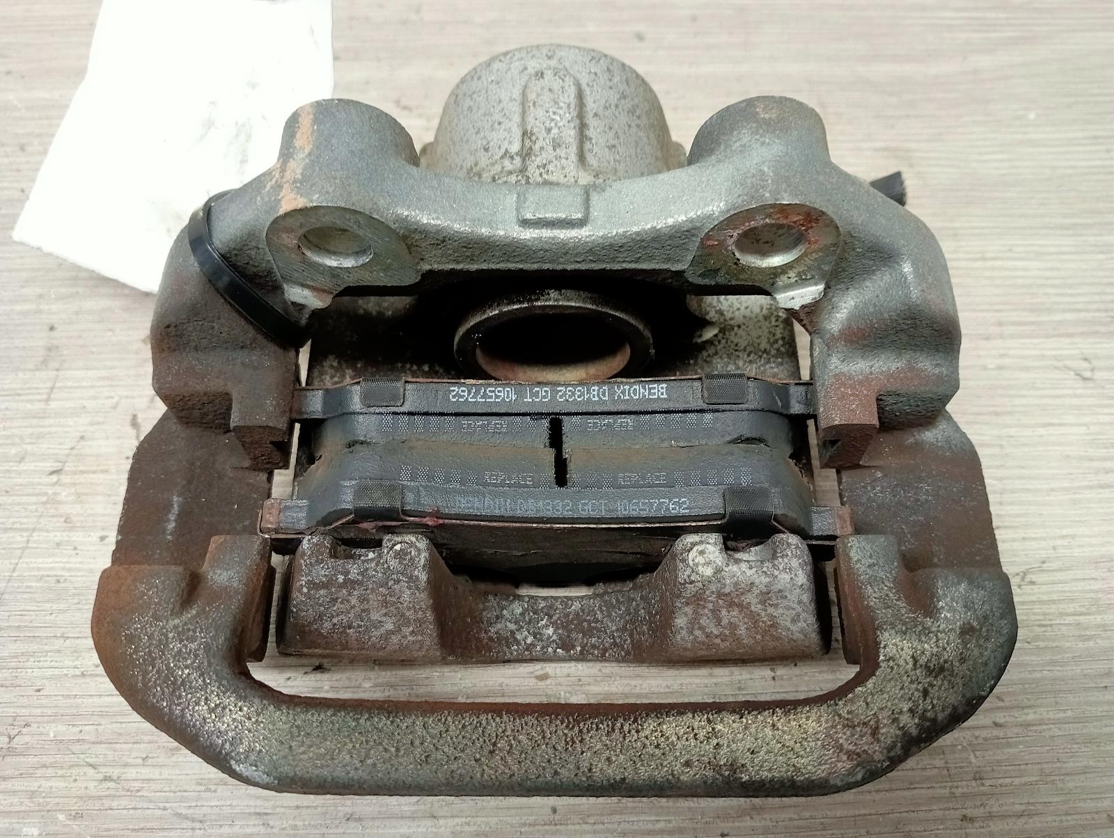 8741981