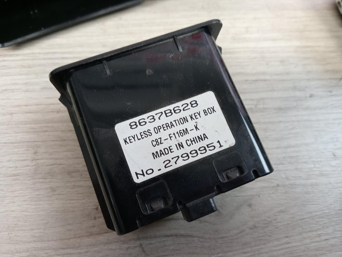 9062774