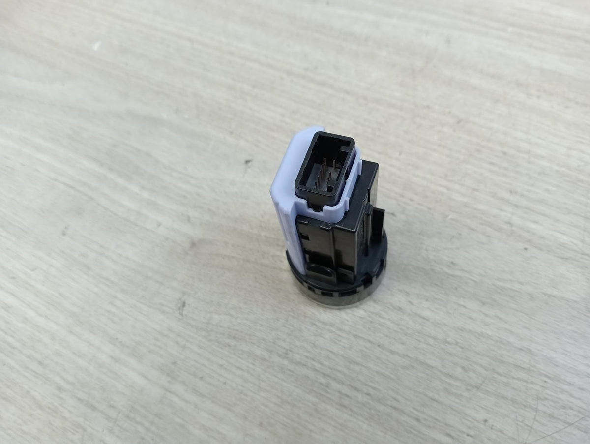 9003581
