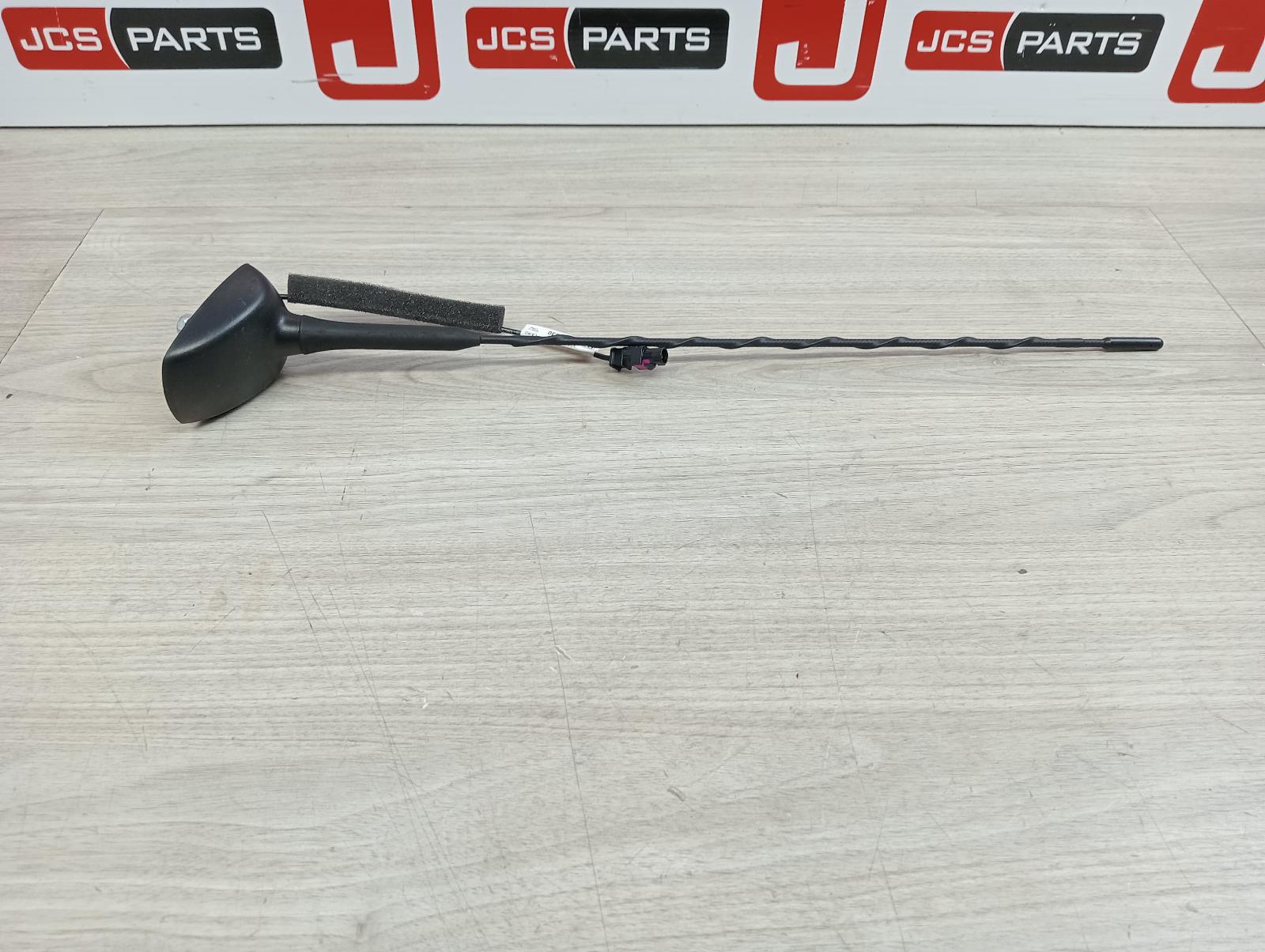 HOLDEN BARINA ANTENNA TM, 09/11-12/18 2017
