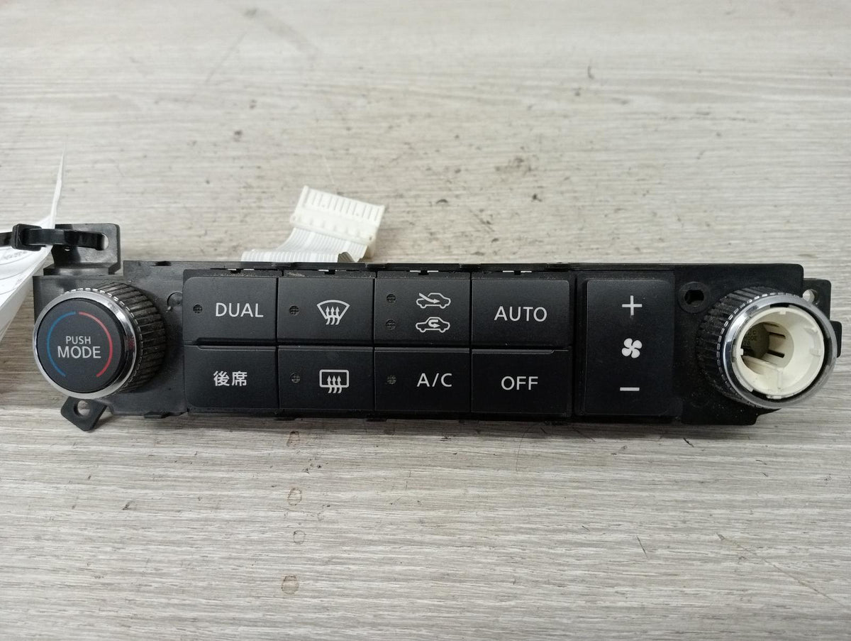 9008195