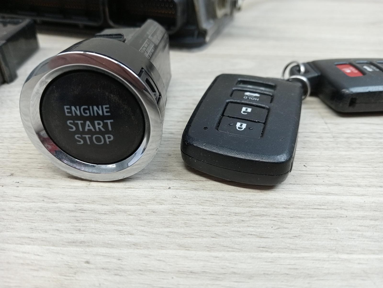 8984278