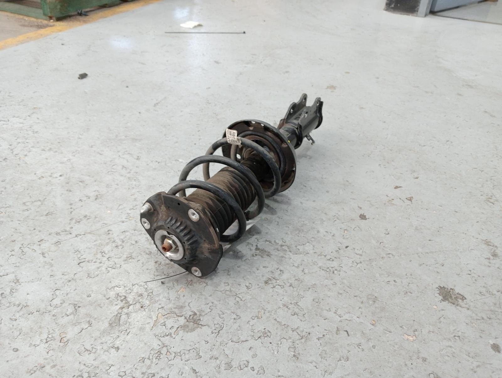 8951597