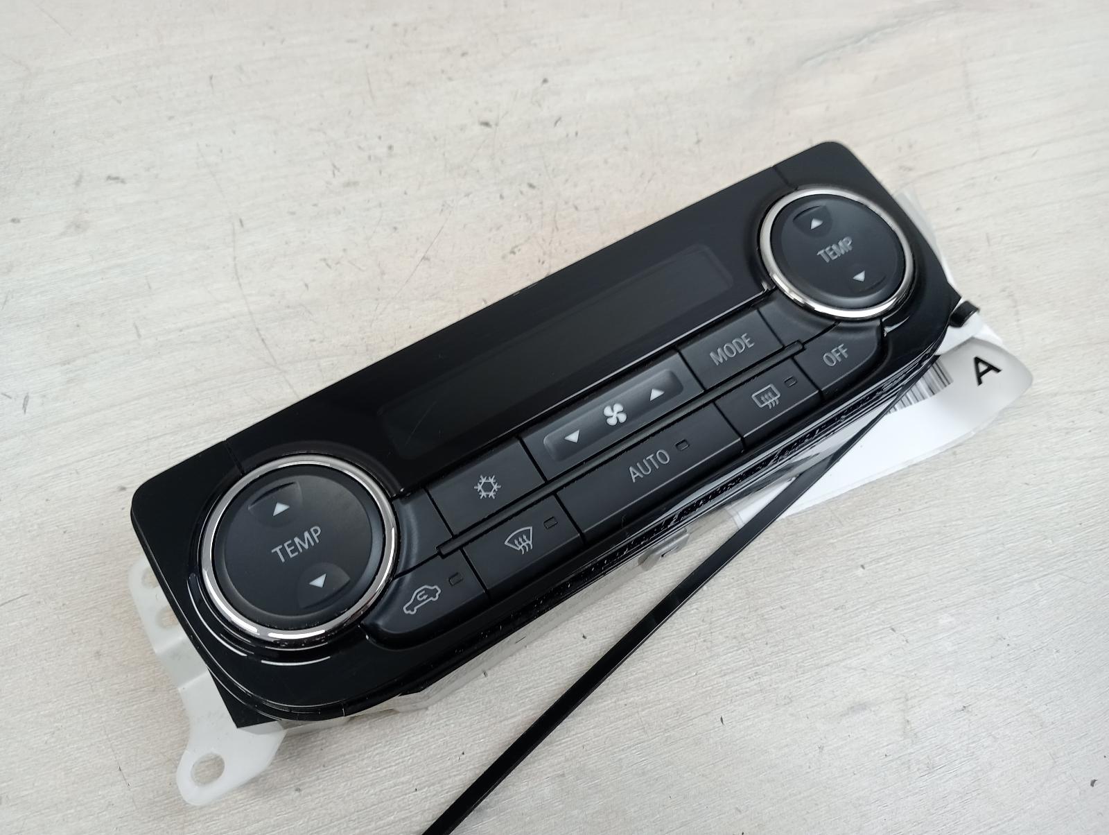 8905430