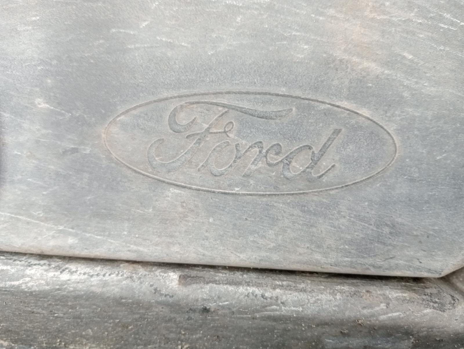 8975699