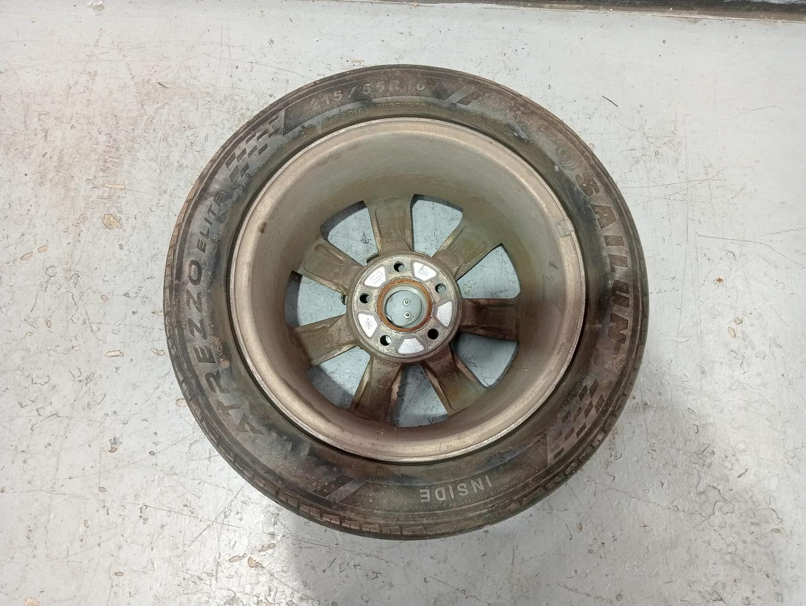 8976094