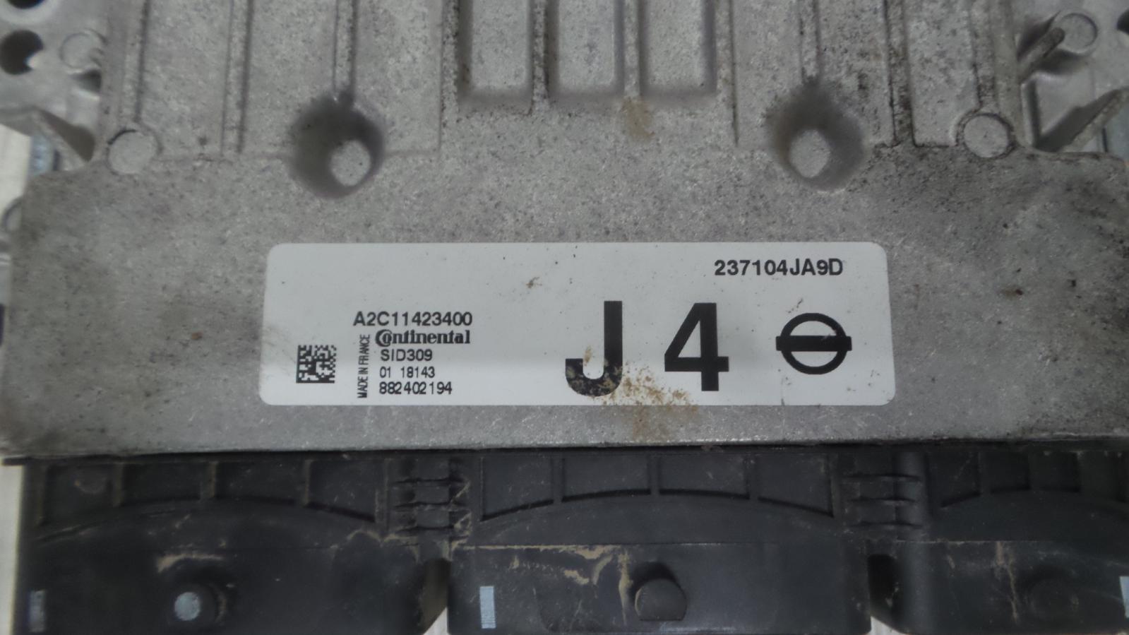 8951293