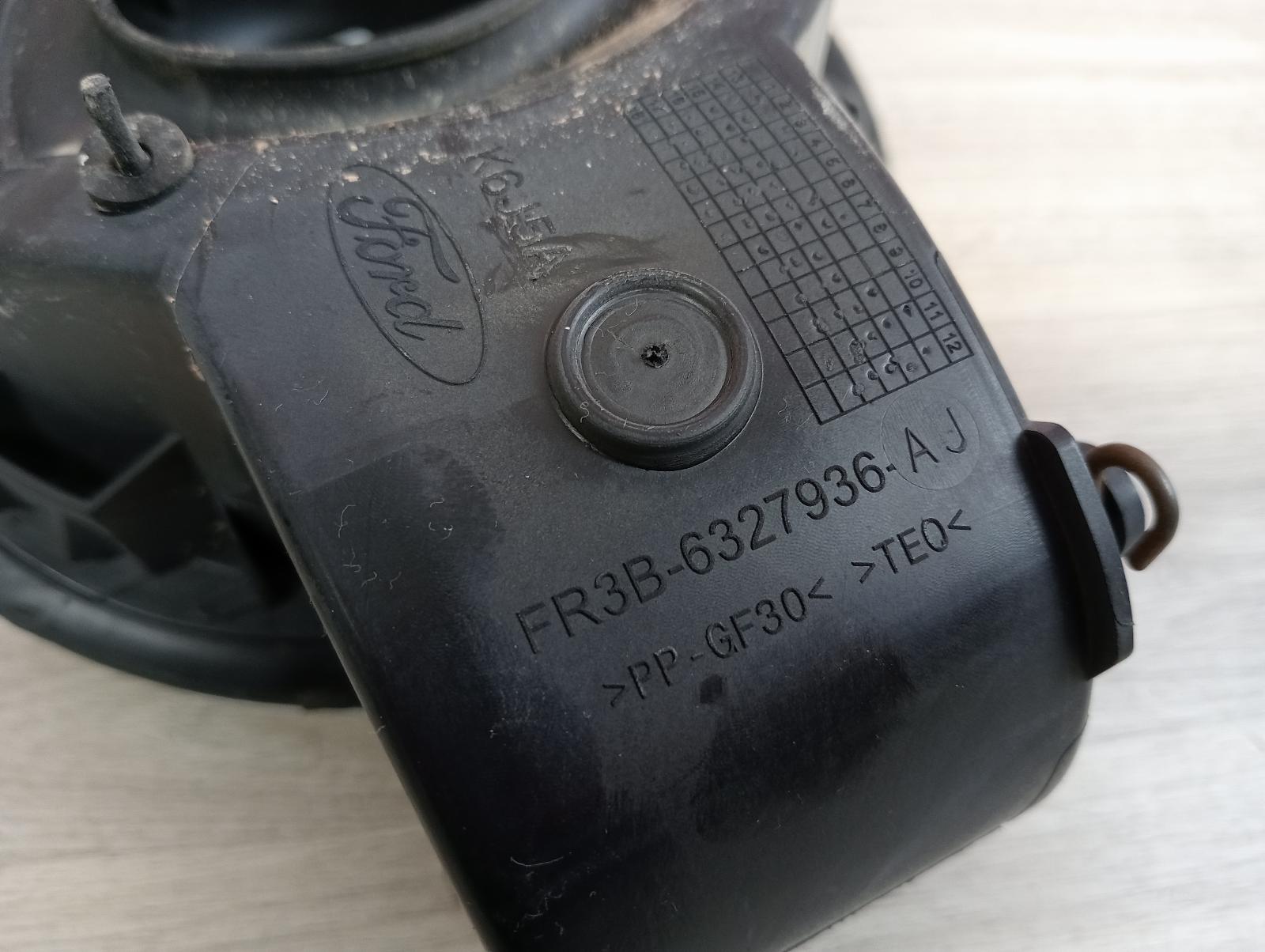 8950159