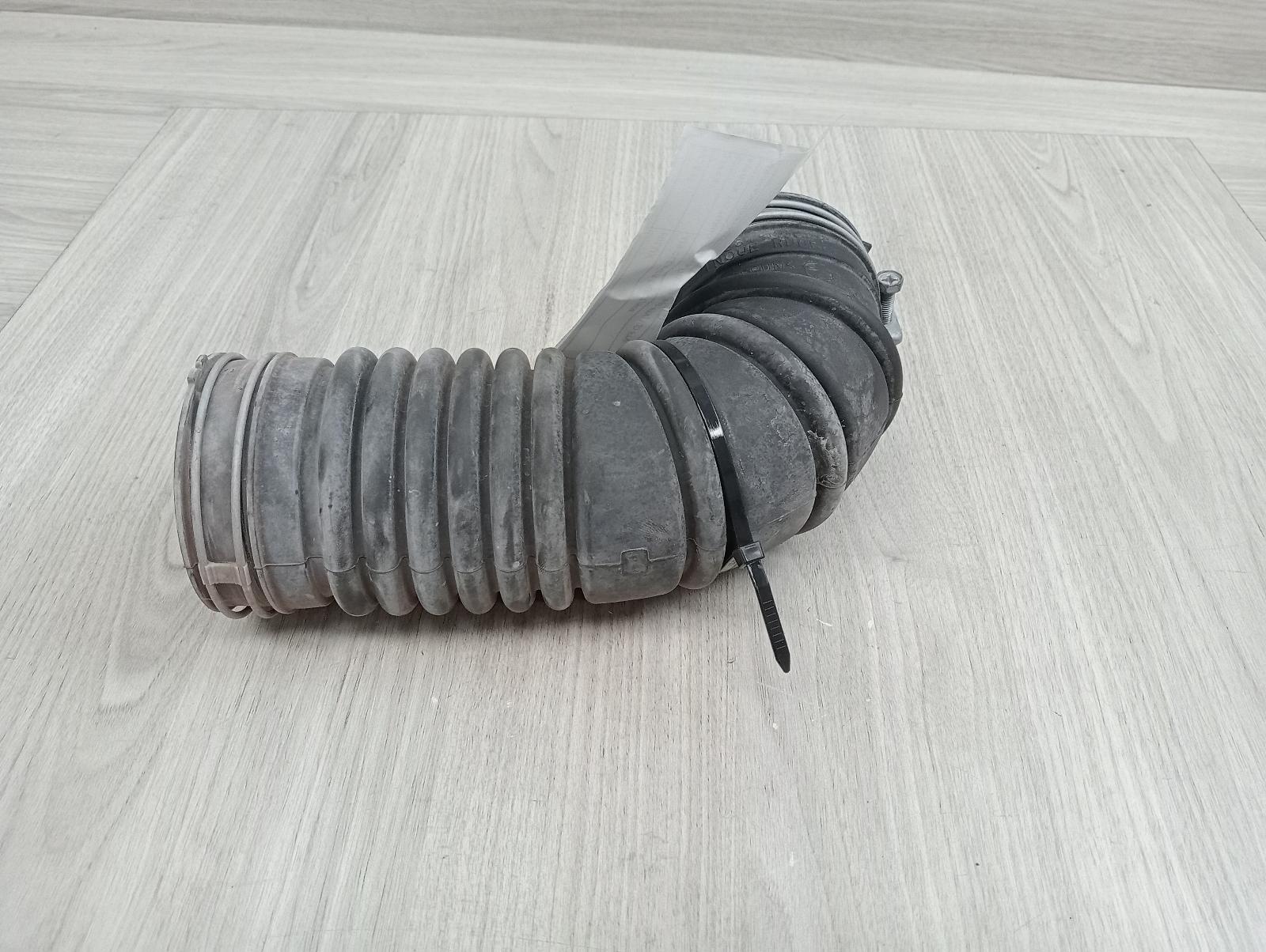 8950855
