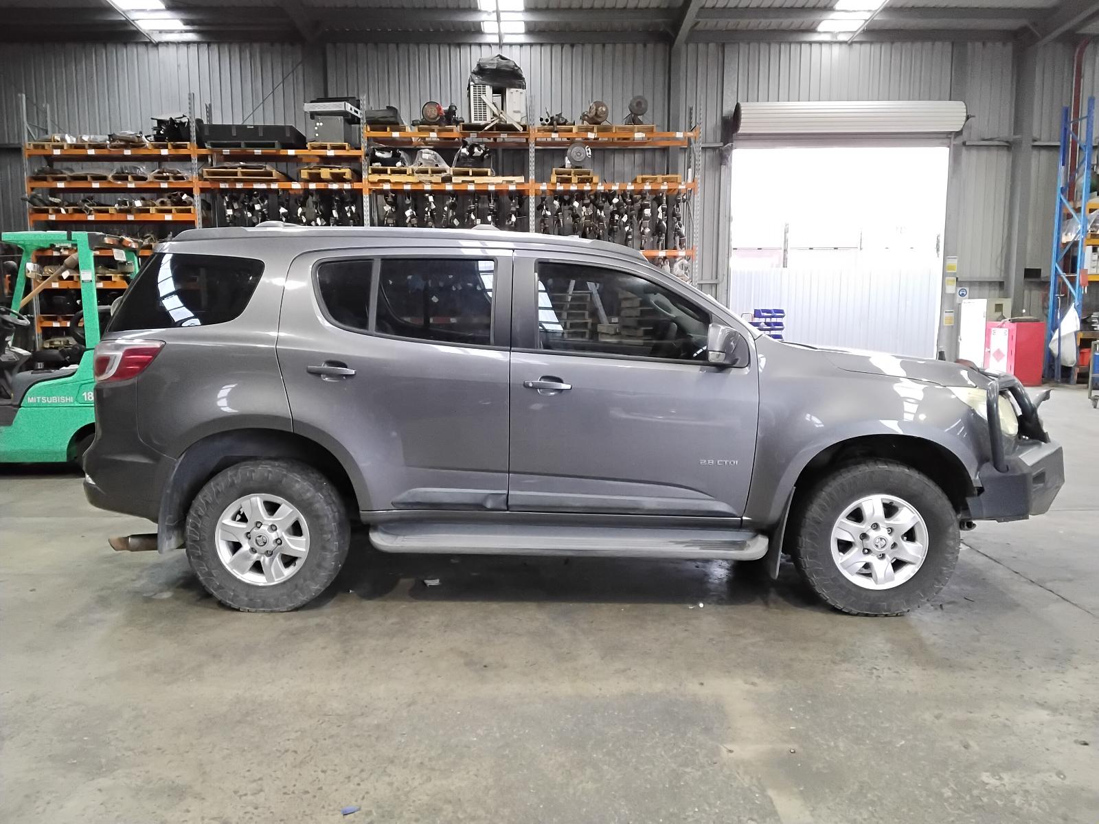 8945071