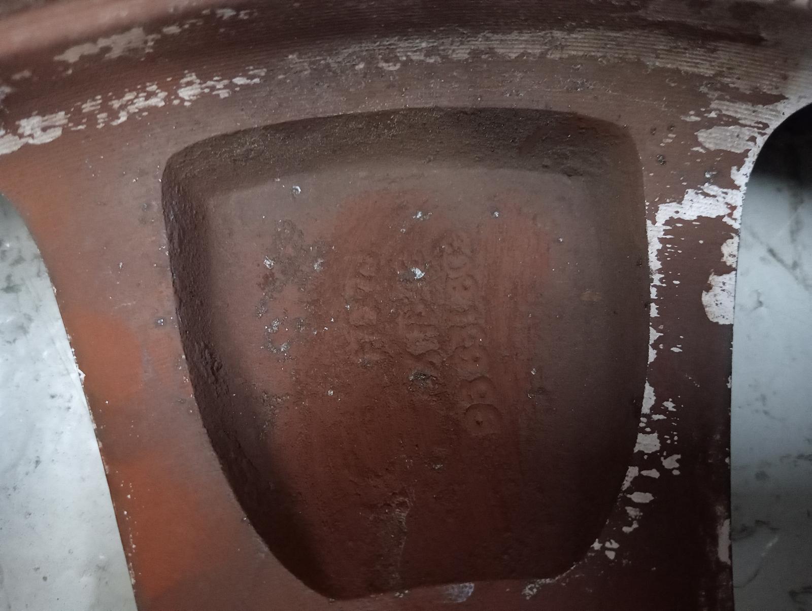 8855318