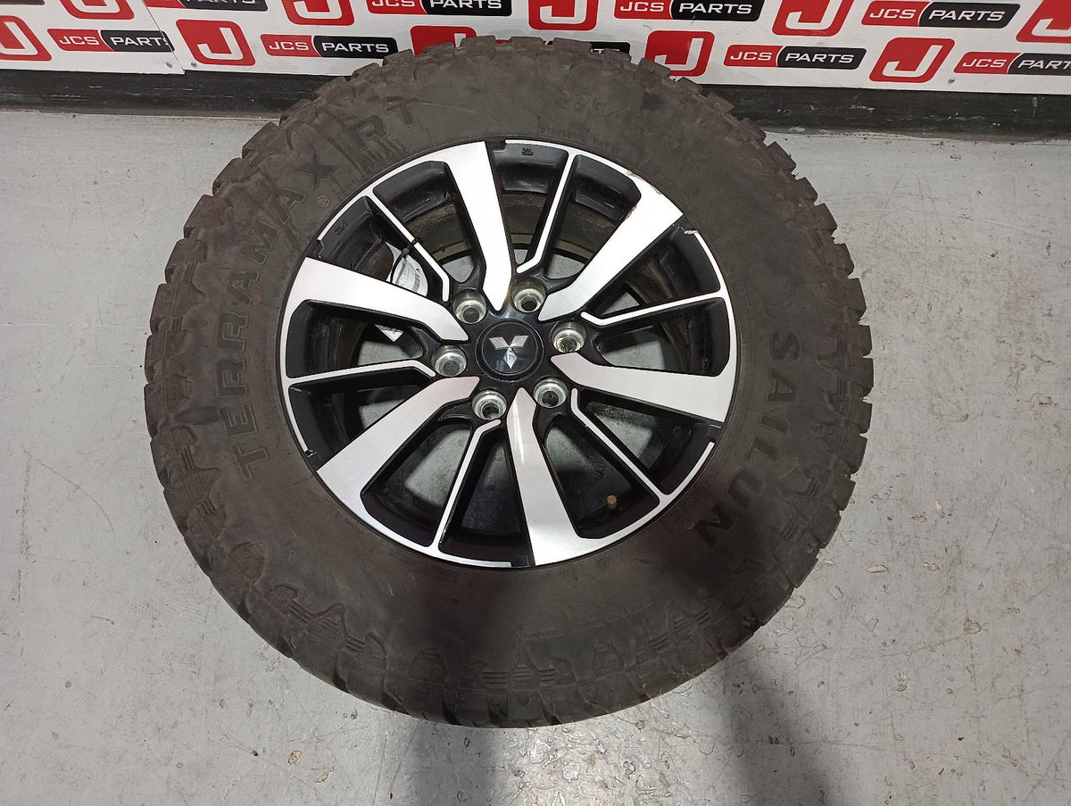 8991173
