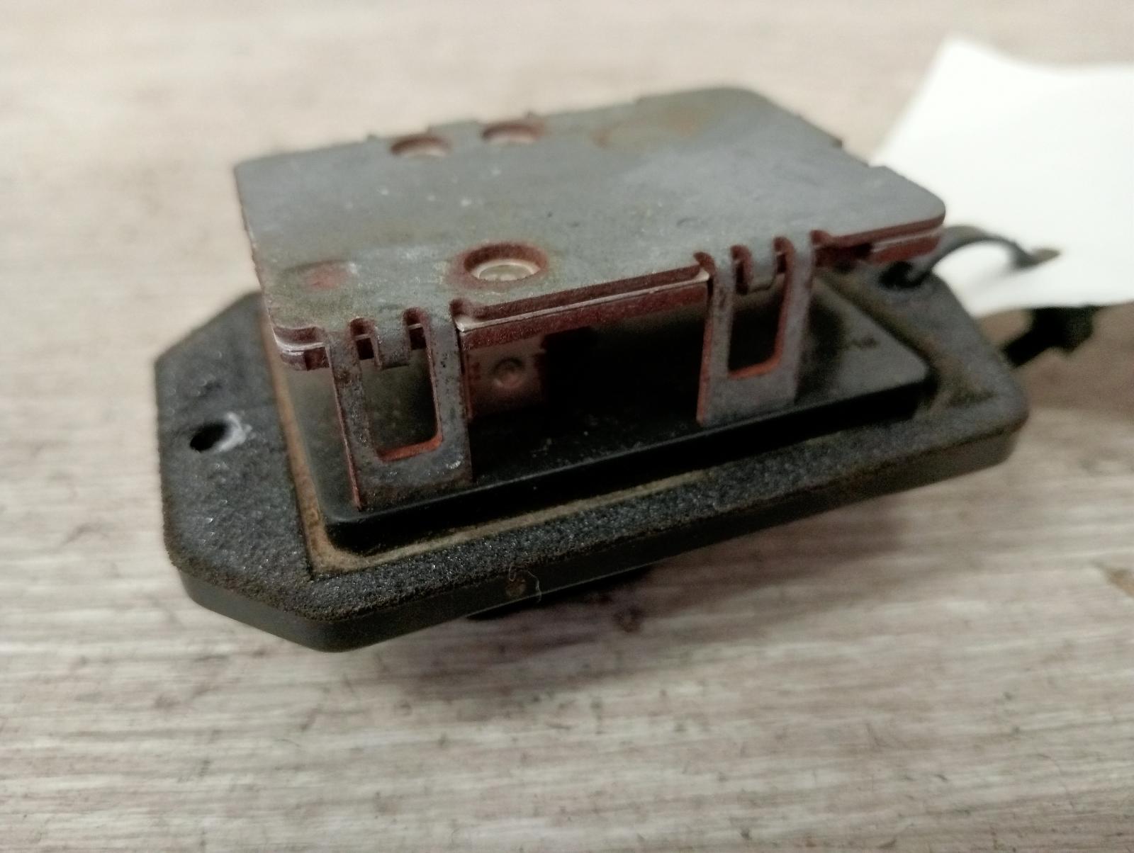 8964847