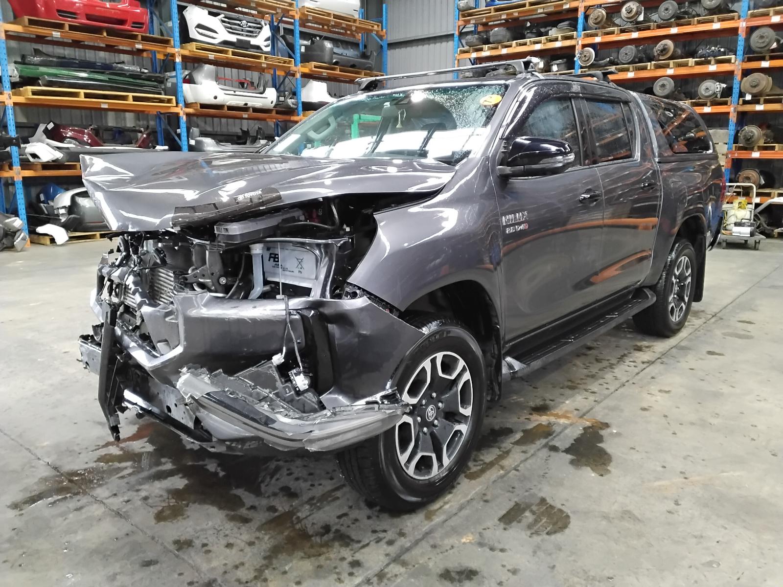 8976645