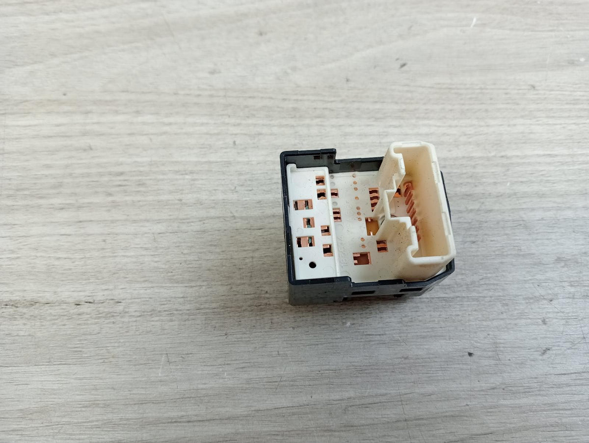 8998086
