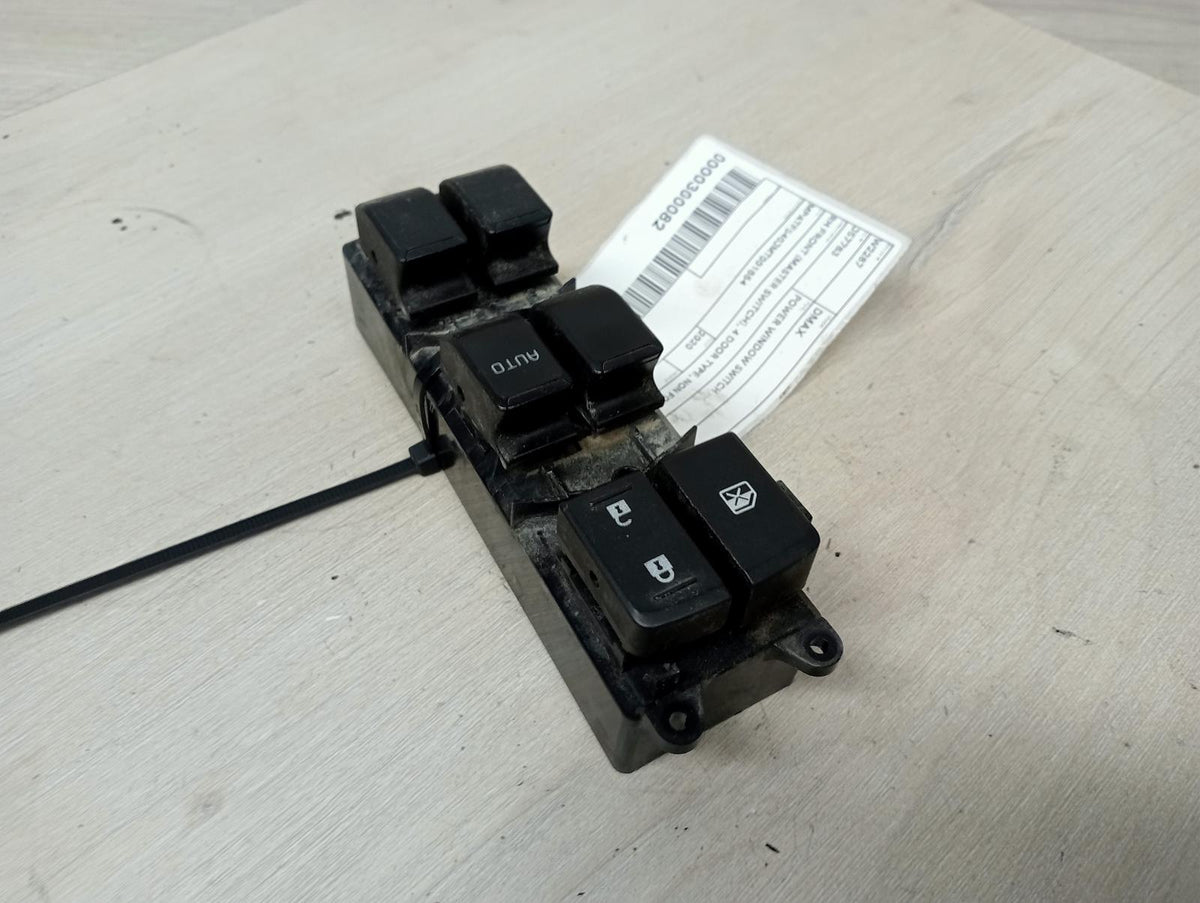 8991453