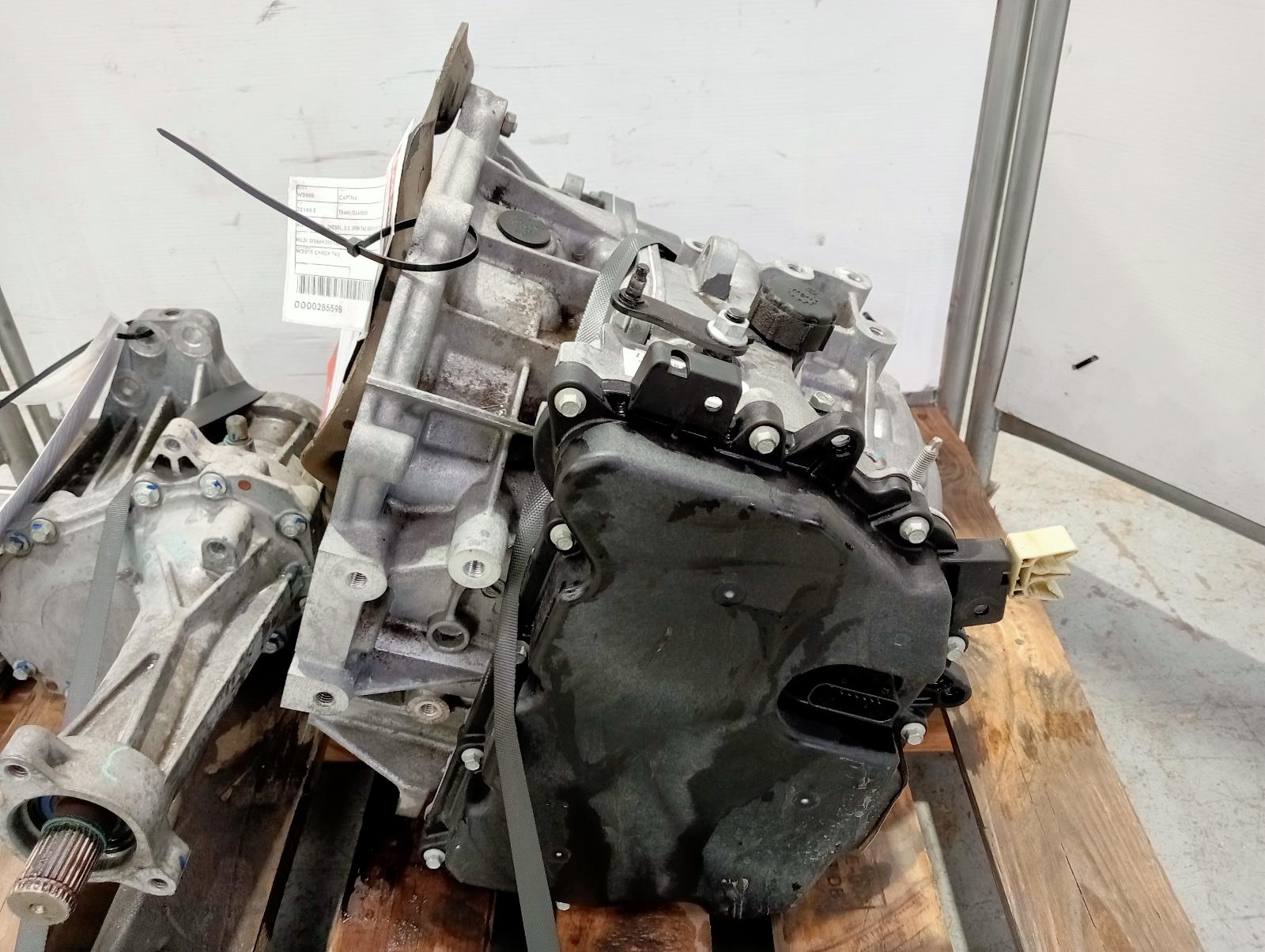 8974922