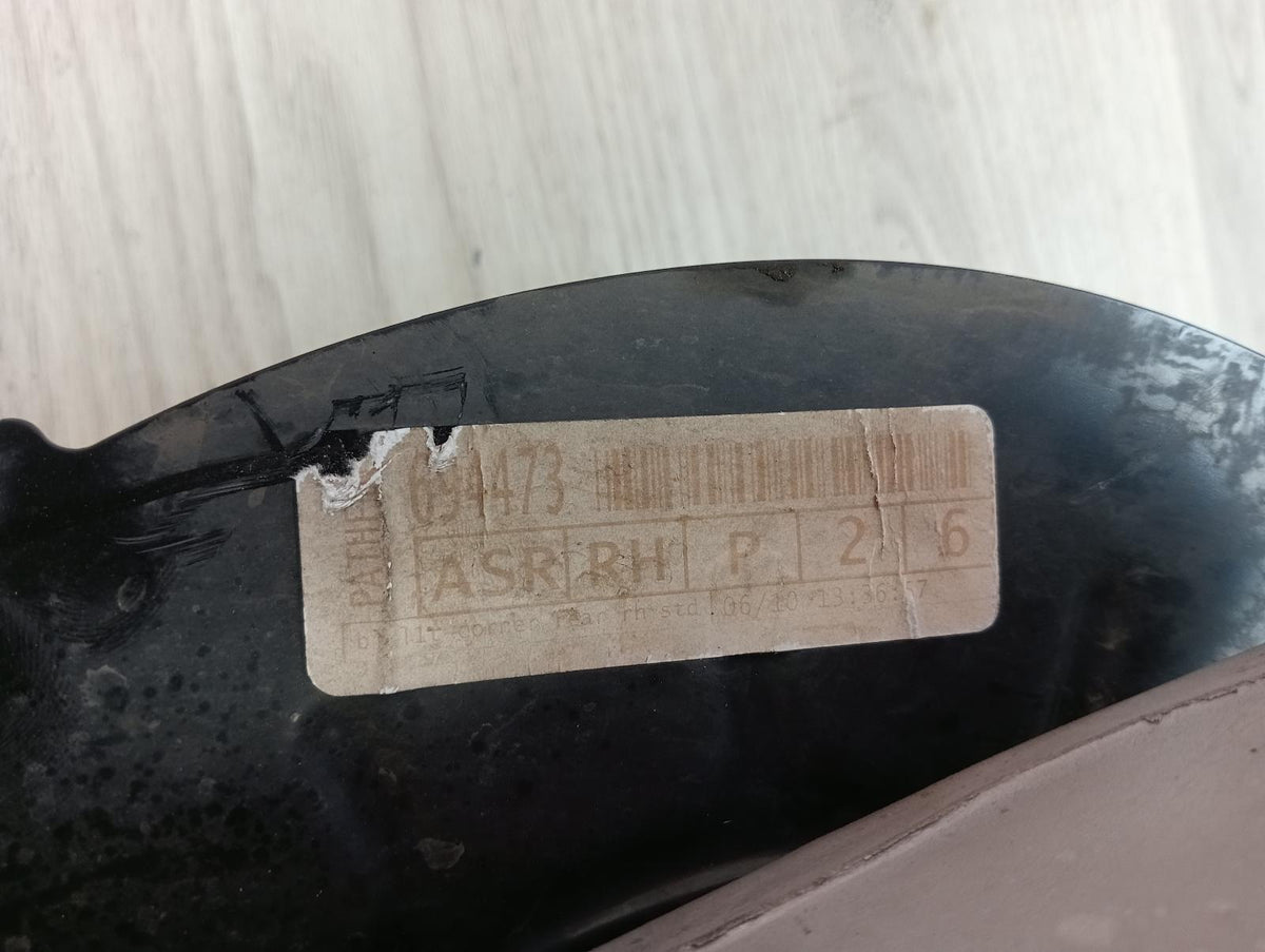 8986383