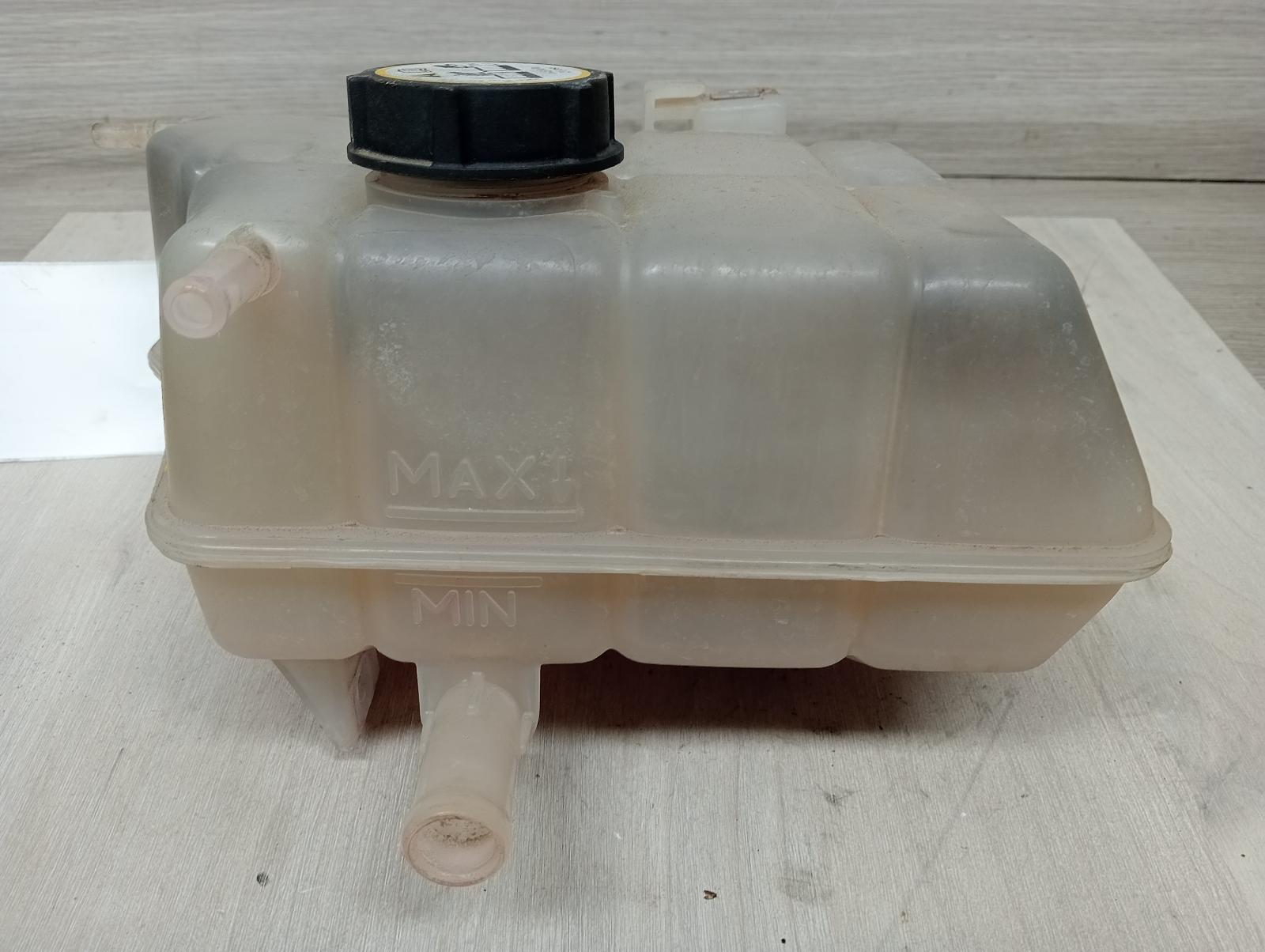 8954841