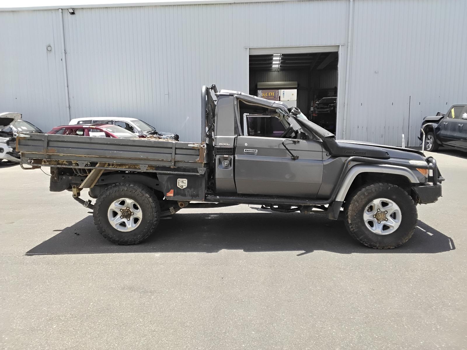 8955393