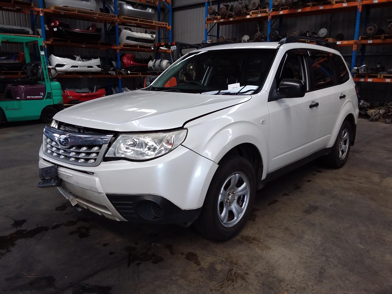 8951402