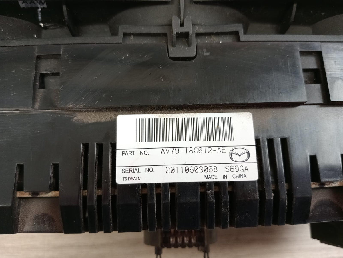 9008318