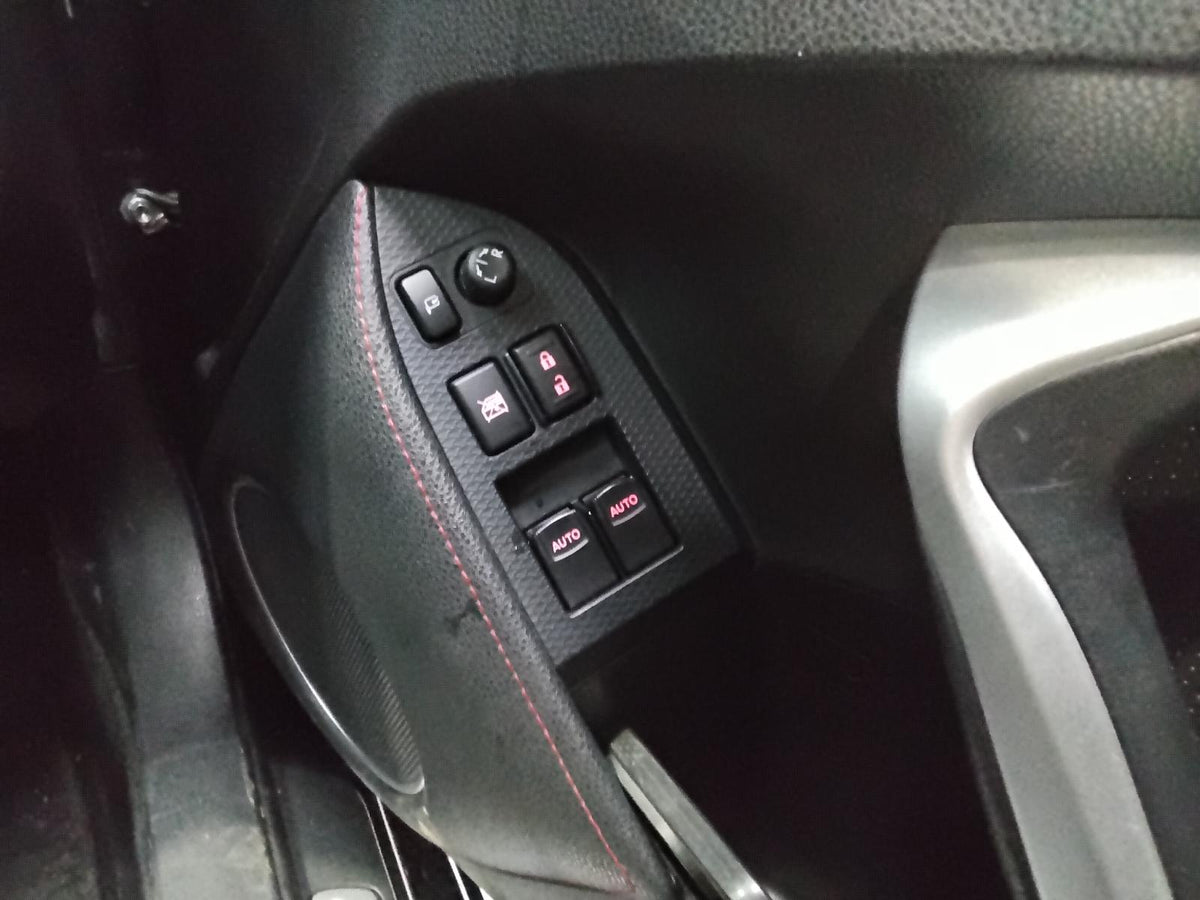 8997486