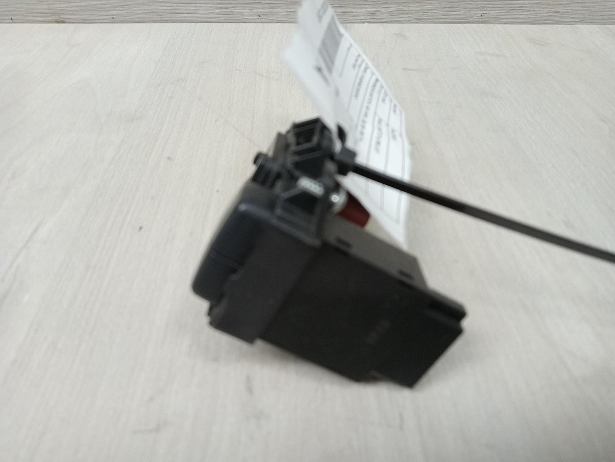 9008139