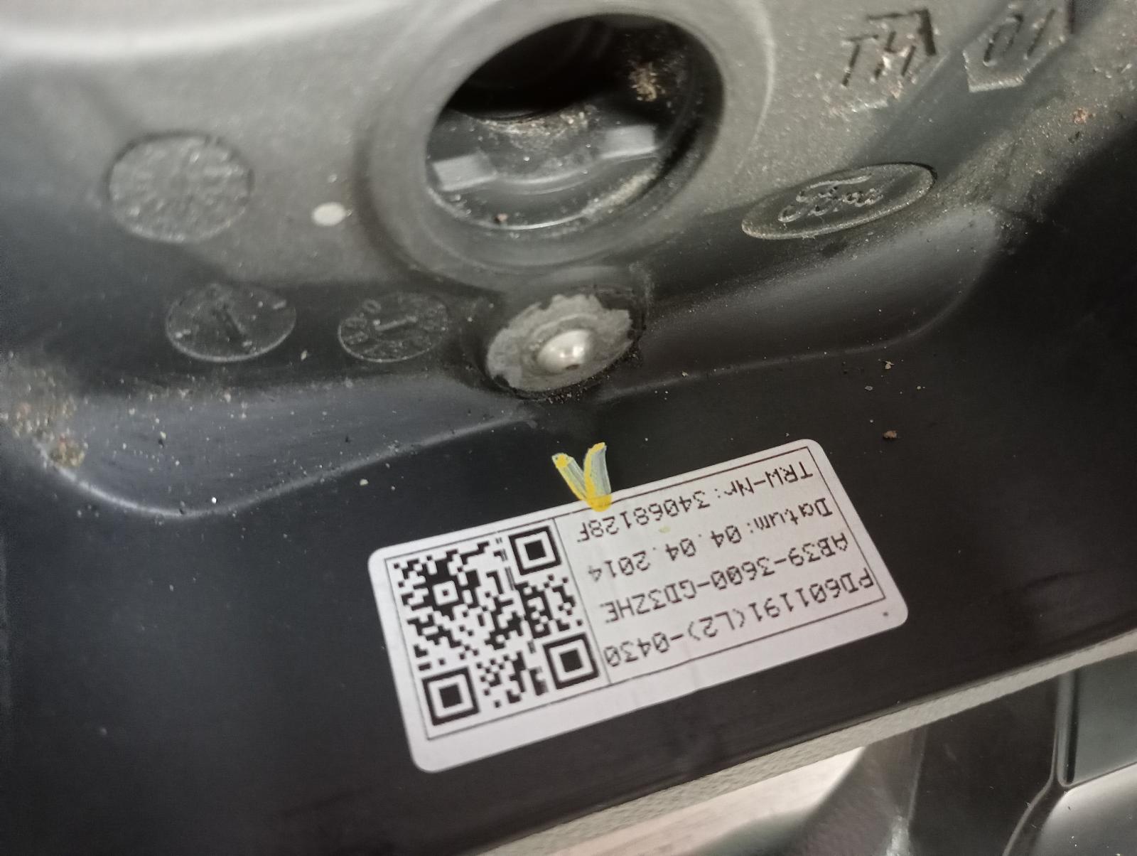 8992613
