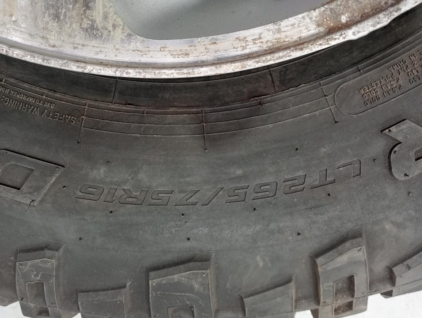 8949111