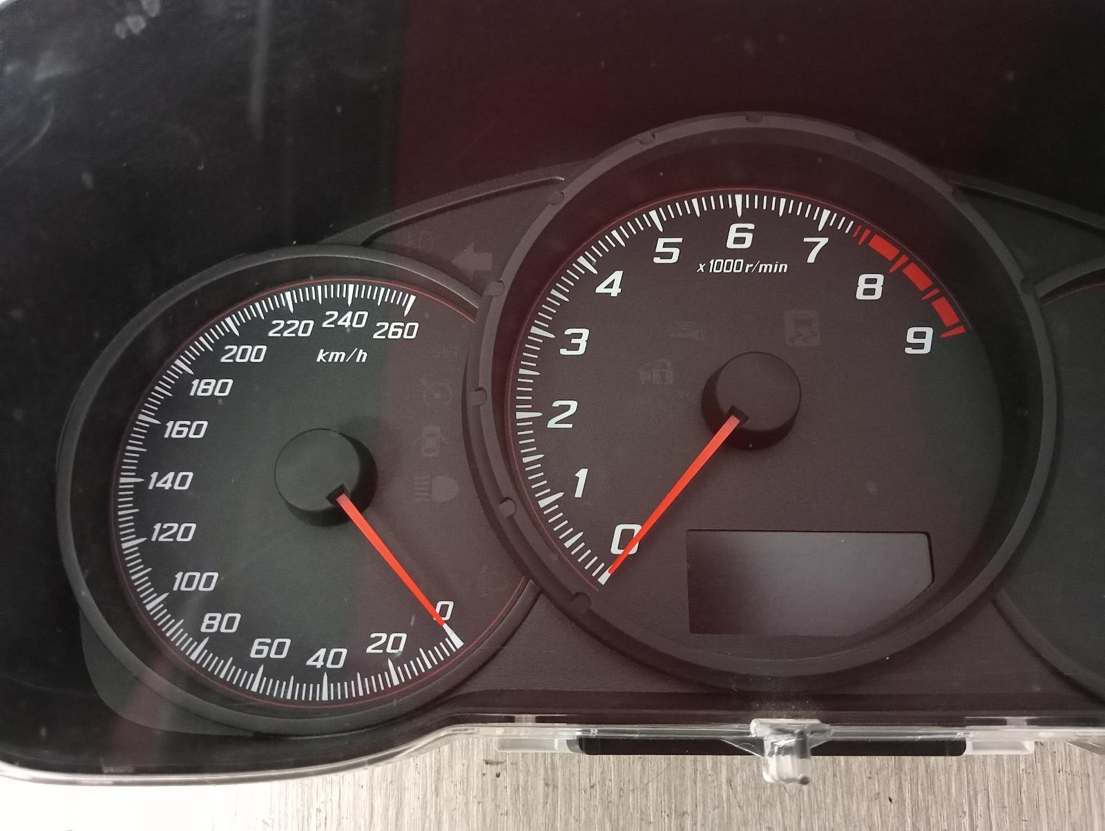 8976050