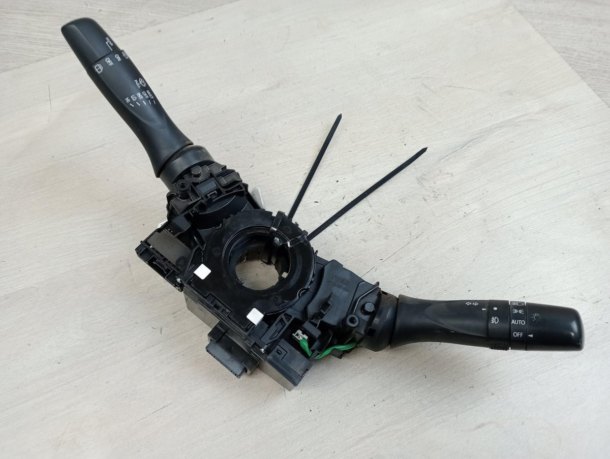 9004821