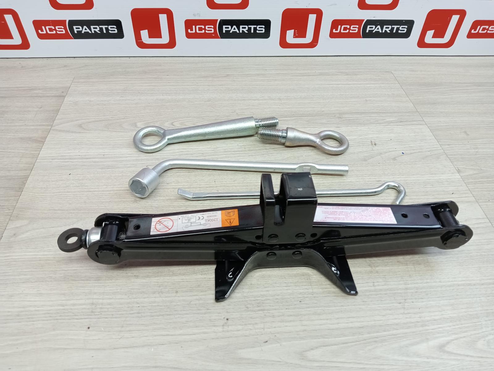 8973765