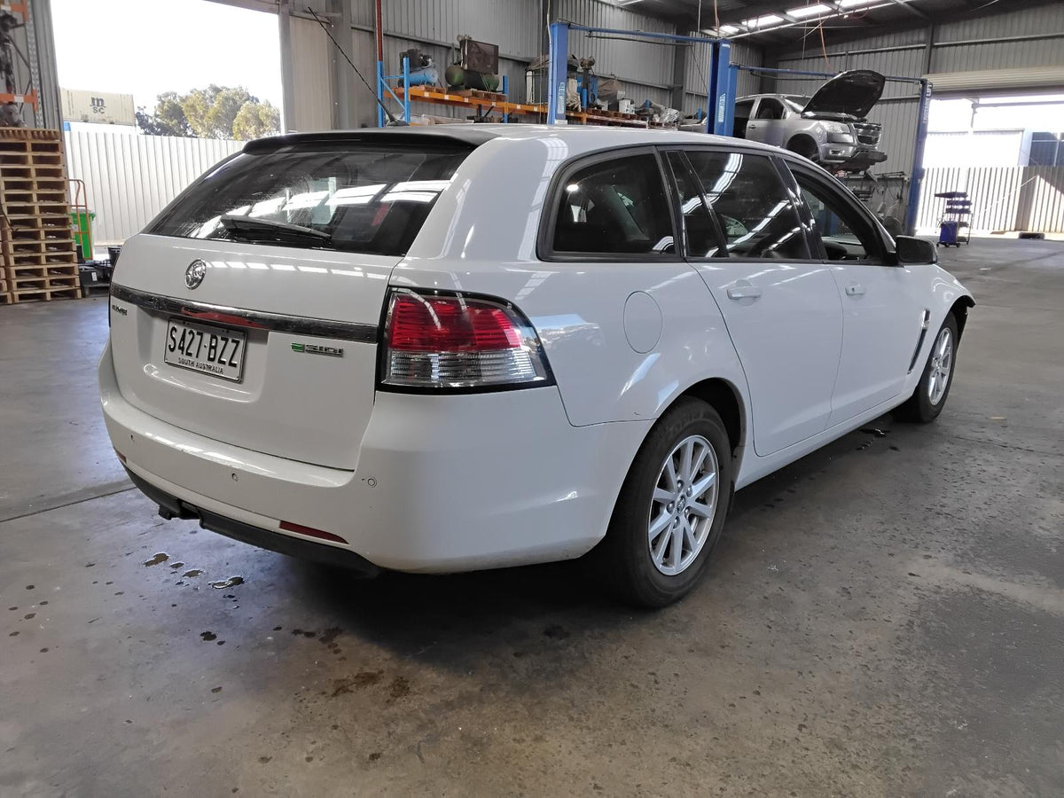 9004776
