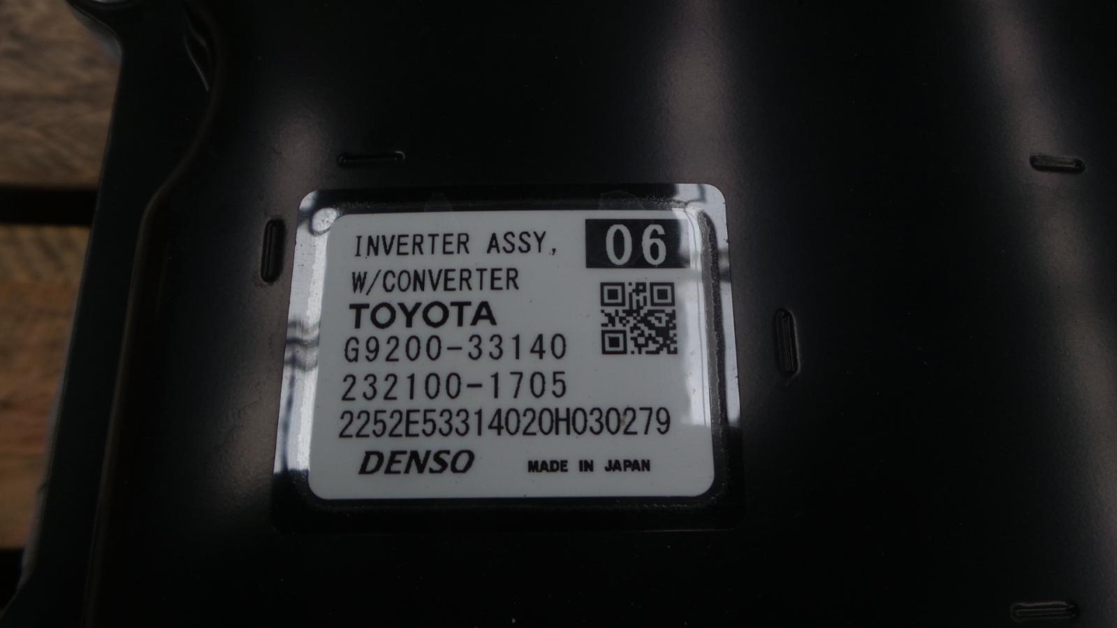 8982360