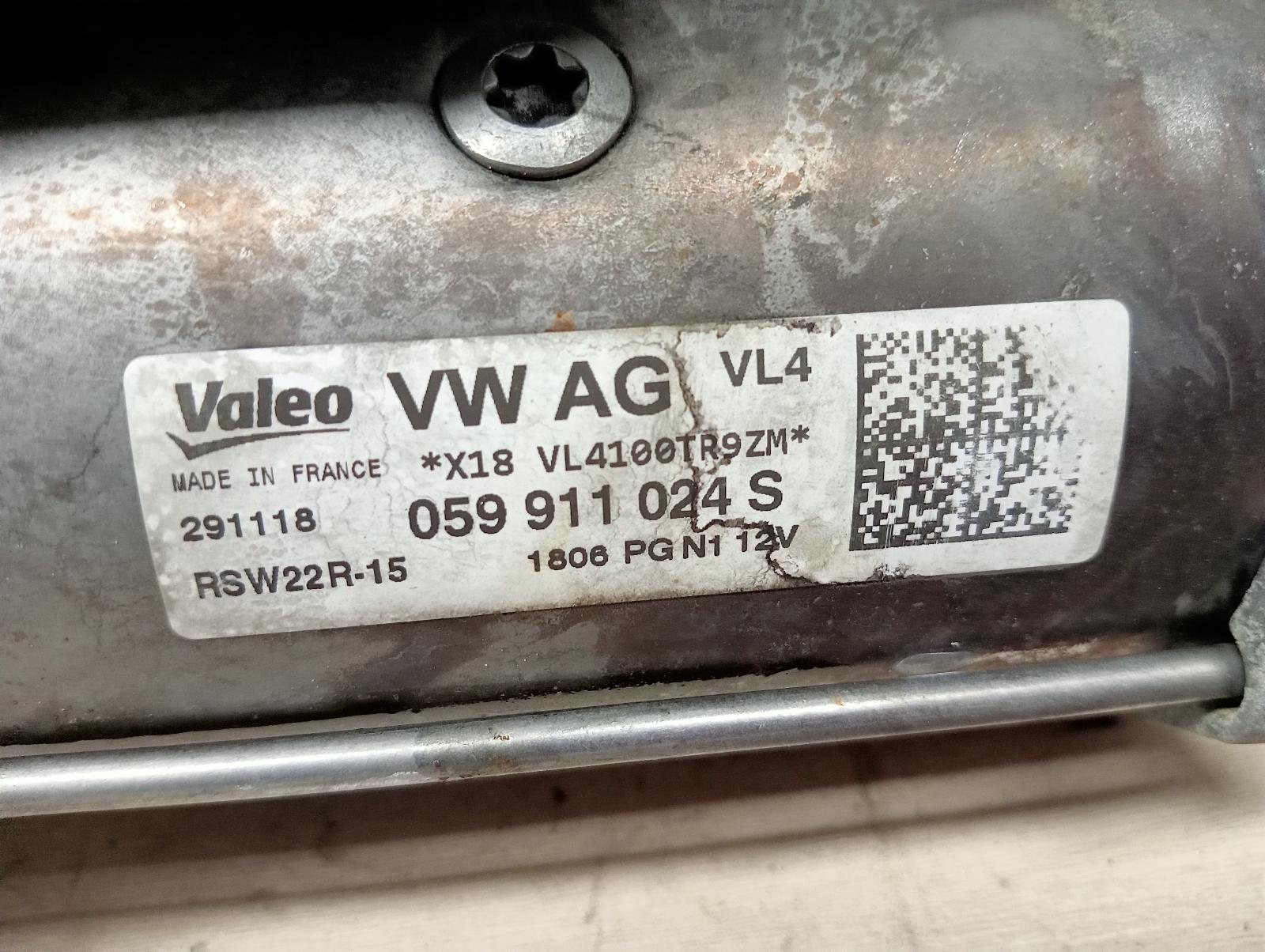 8969293