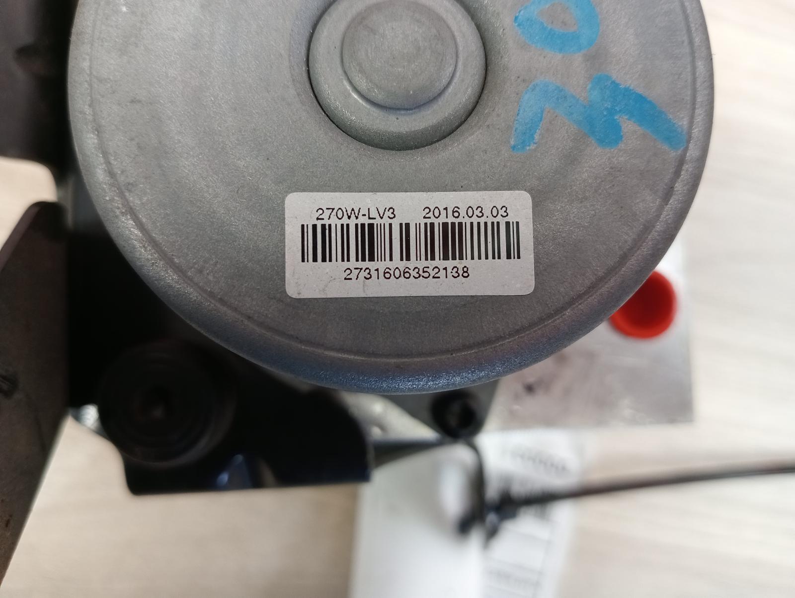 8960906